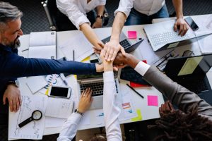 association-members-working-together